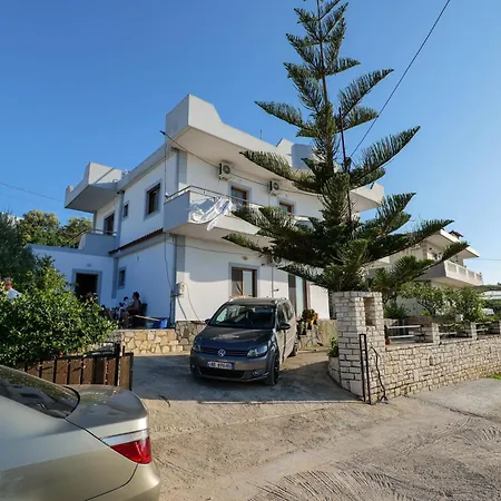 Suljo Apartment *